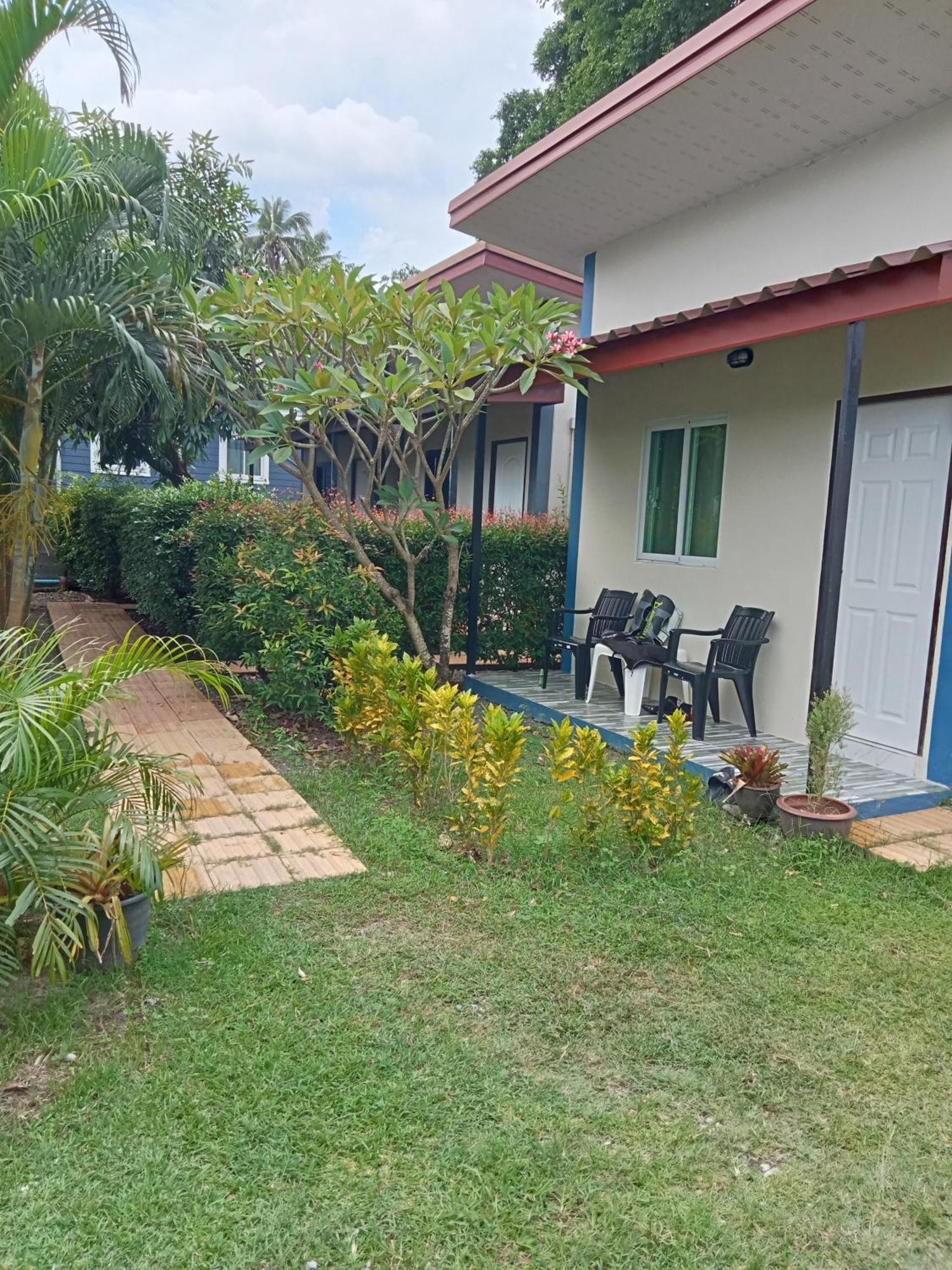 Airee Mini House Praia de Bang Tao Exterior foto
